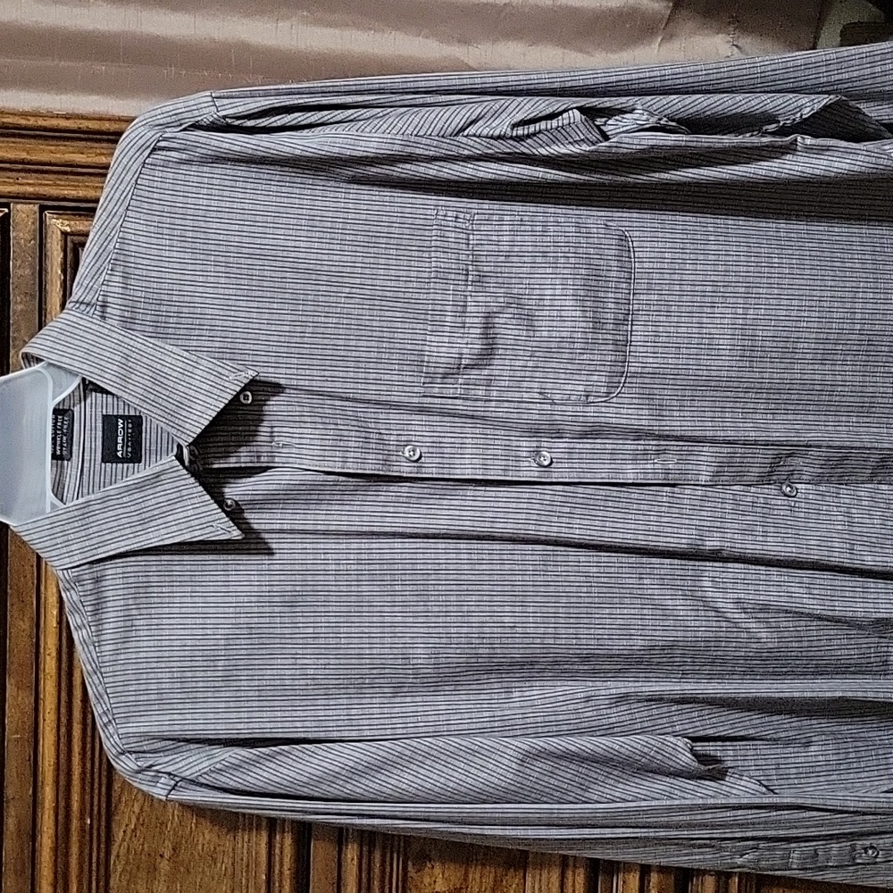 Arrow dress shirt